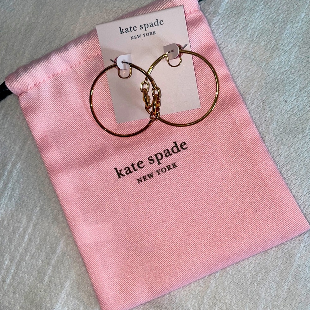 Kate Spade New York Gold-Tone Medium Link Hoop Earrings ♠️